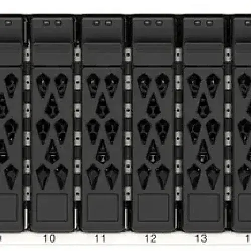 lenovo-thinksystem-dg7200_03.webp