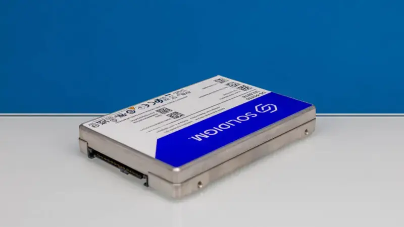Solidigm D5 P5336 122.88TB SSD Angle
