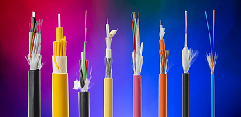 Оптоволоконные сети в 2025 году: полное руководство по кабелям, трансиверам и стандартам